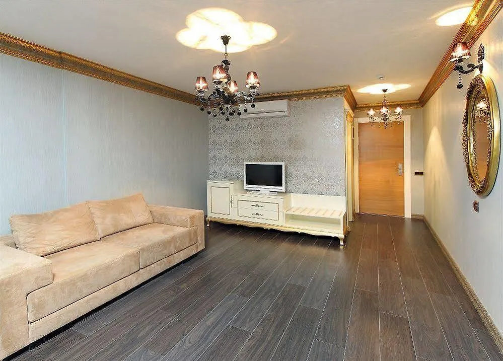 Hotel Camelot Boutique (Adults Only) Bodrum 4*,